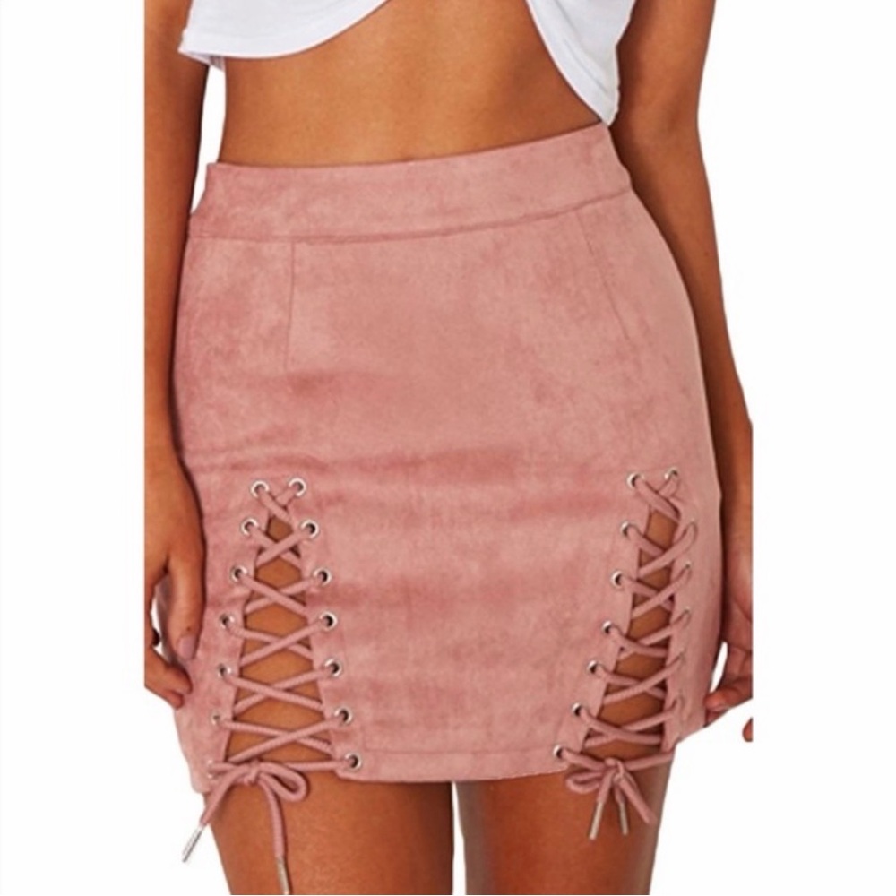 Stretchy Suede Lace Up Skirt (6-8/medium)